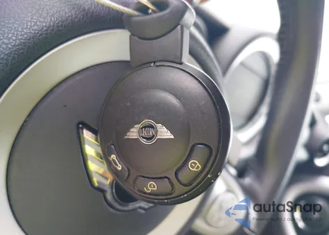 2010 Mini Cooper S from USA, damaged, VIN WMWMF7C55ATW88946